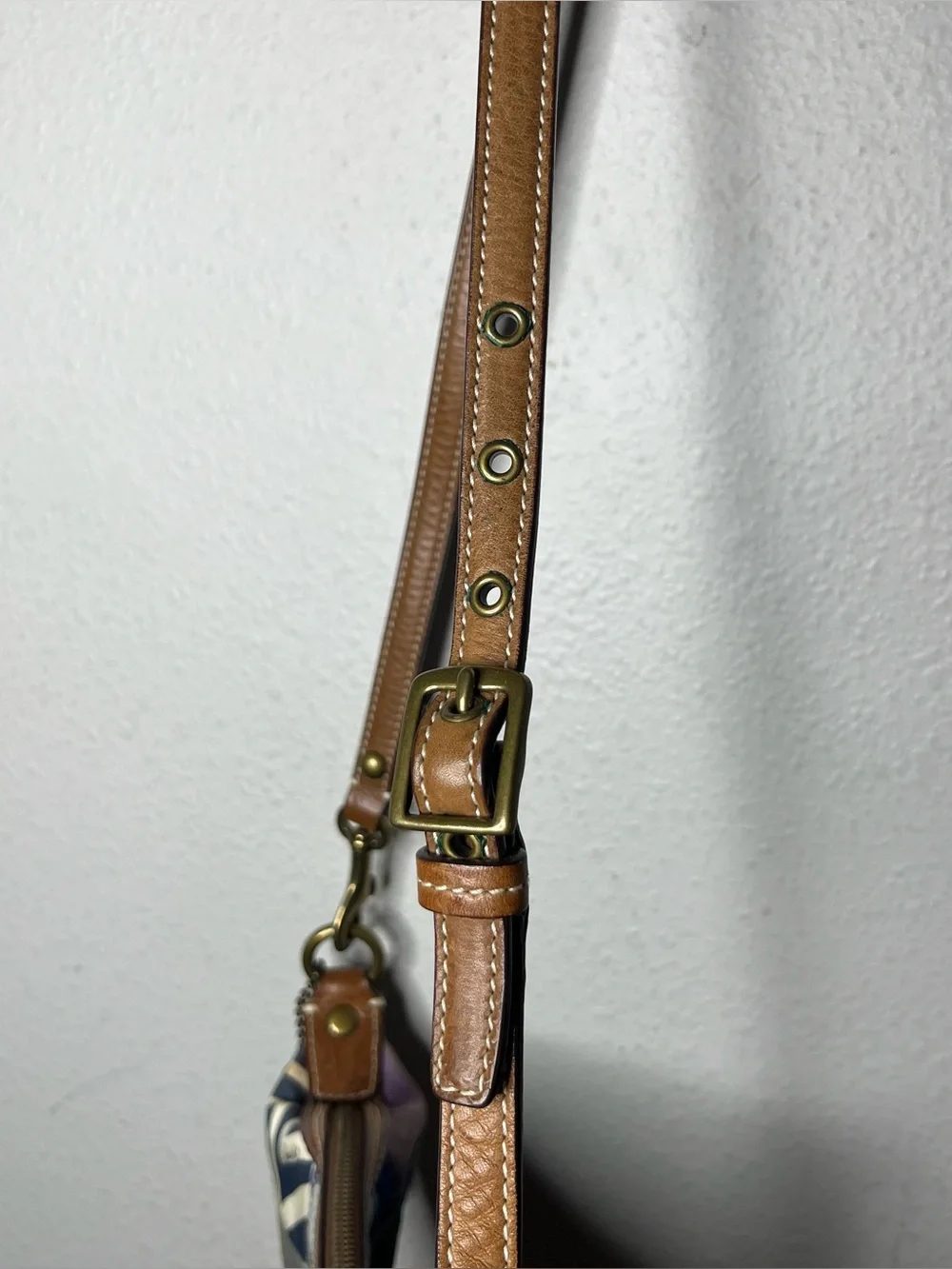 Vintage Coach Denim Sig Patchwork Floral Embroidered Crossbody Purse Bag 10819